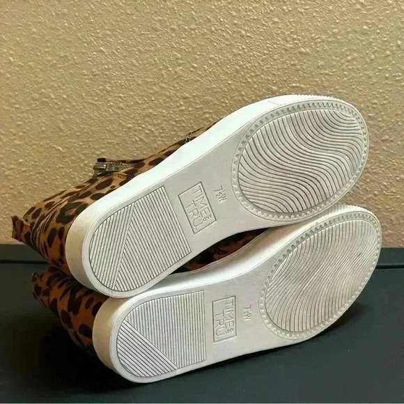 Time and Tru | Animal Print High Ankle Boots Size 7.5 - Picture 4 of 5